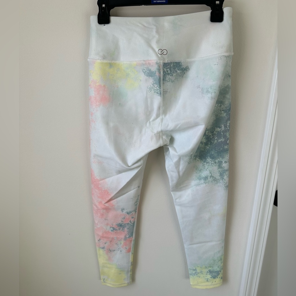 CALIA by Carrie Underwood Essential No Seam Printed 7/8 Yoga Leggings, size M - Picture 2 of 8